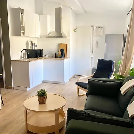 Beau T3 Spacieux, Lumineux Et Appartement